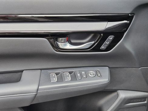 Used 2024 Honda CR-V EX-L image 11