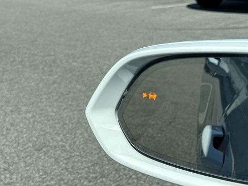 New 2025 Chevrolet Blazer EV LT FWD image 32