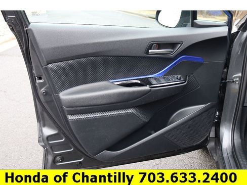 Used 2021 Toyota C-HR XLE image 26