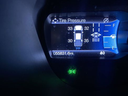 Used 2022 Ford Ranger Lariat w/ Equipment Group 501A High image 4