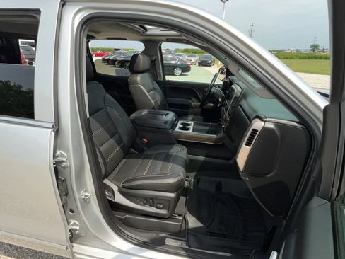 Used 2018 GMC Sierra 1500 Denali w/ Denali Ultimate Package AWD/4WD image 10