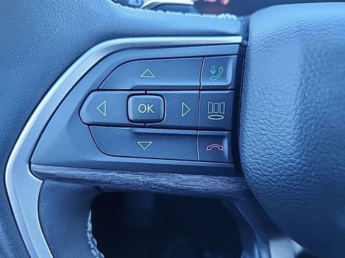 New 2025 Jeep Grand Cherokee L Limited w/ Trailer Tow Package image 30