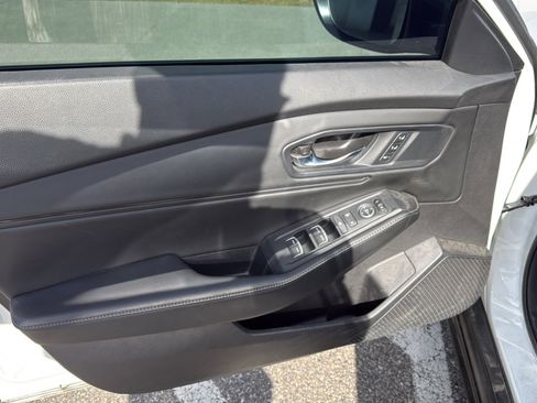 Used 2023 Honda Accord Sport image 16