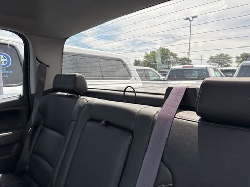 Used 2017 GMC Sierra 1500 SLT w/ SLT Premium Package AWD/4WD image 10