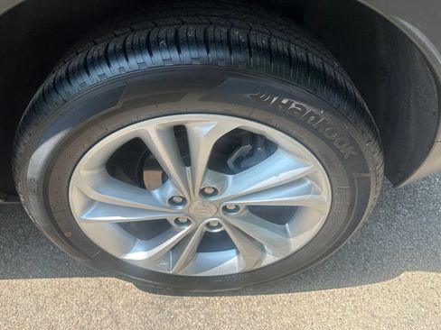 Used 2023 Buick Encore GX Preferred w/ Cold Weather Comfort Package FWD image 27