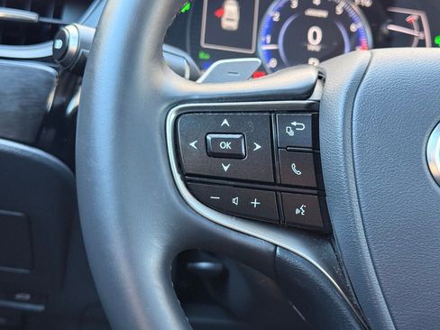 Certified 2025 Lexus ES 350 w/ Accessory Package (Z1) image 24