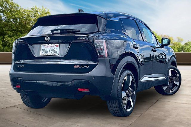 Certified 2025 Nissan Kicks SR AWD/4WD image 6