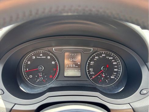 Used 2017 Audi Q3 2.0T Premium w/ Convenience Package AWD/4WD image 21