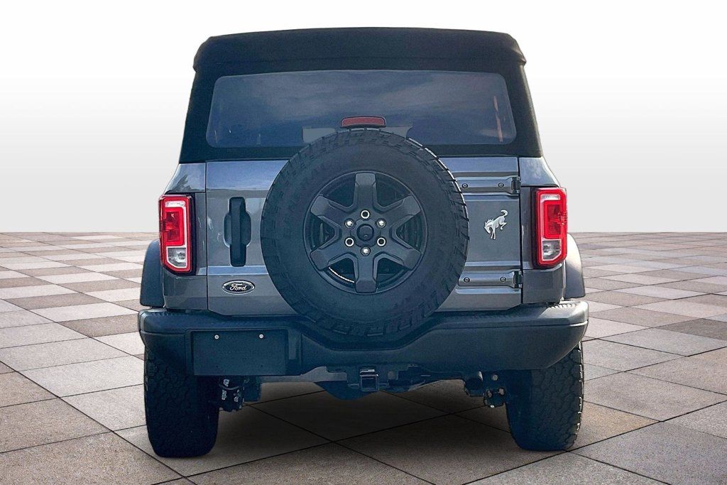 Certified 2022 Ford Bronco Black Diamond AWD/4WD image 4