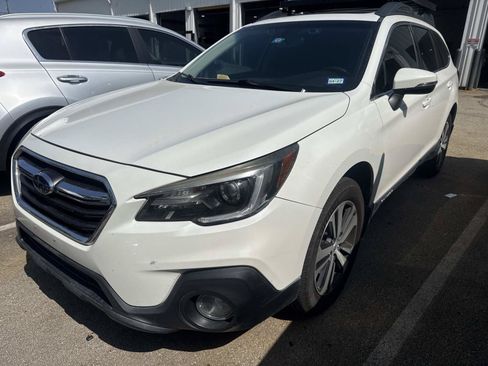 Used 2019 Subaru Outback 3.6R Limited AWD/4WD image 2
