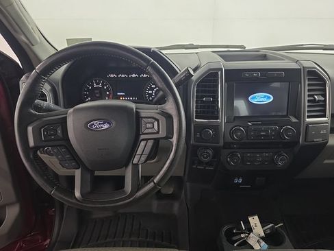 Used 2016 Ford F150 XLT w/ Equipment Group 302A Luxury AWD/4WD image 15