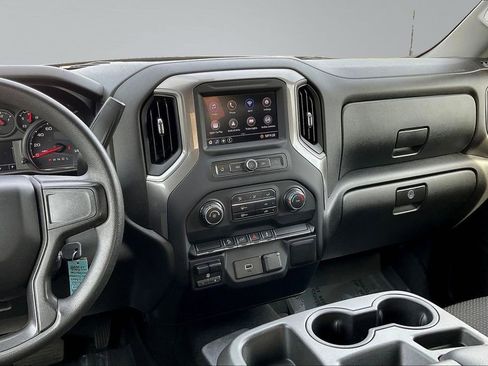 Used 2020 Chevrolet Silverado 1500 Custom Trail Boss w/ Custom Convenience Package image 6