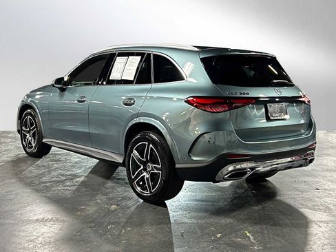 Certified 2025 Mercedes-Benz GLC 300 4MATIC image 5