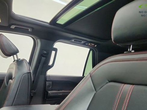Used 2023 Ford Expedition Limited RWD image 35