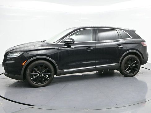 Used 2022 Lincoln Nautilus Reserve w/ Monochromatic Package AWD/4WD image 4