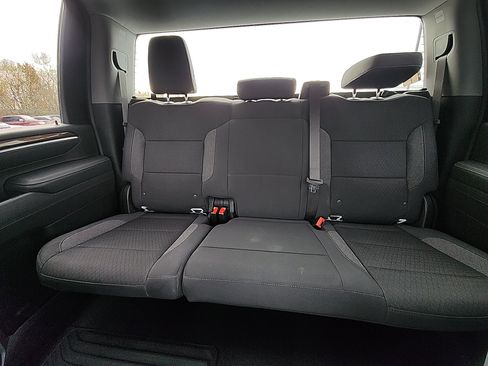 Used 2025 Chevrolet Silverado 2500 LT w/ Convenience Package image 26