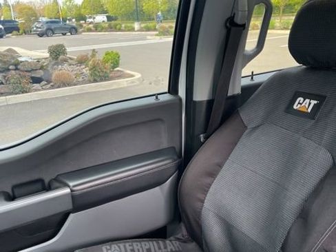 Used 2021 Ford F150 XLT w/ Trailer Tow Package image 5