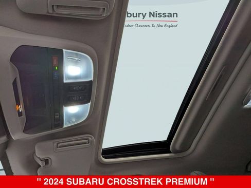 Used 2024 Subaru Crosstrek 2.0i Premium AWD/4WD image 26
