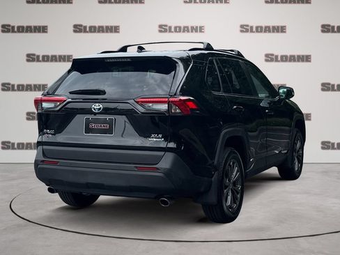 Used 2024 Toyota RAV4 XLE Premium w/ Weather Package AWD/4WD image 5