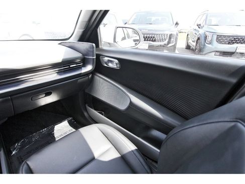 Used 2023 Hyundai Ioniq 6 SEL RWD image 11