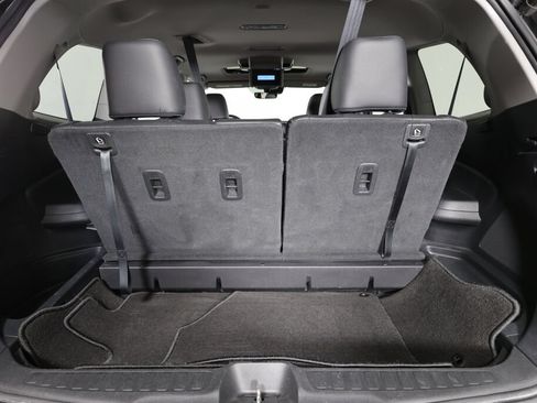 Used 2019 Honda Pilot Touring image 19