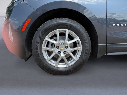 Used 2022 Chevrolet Equinox LT FWD image 14