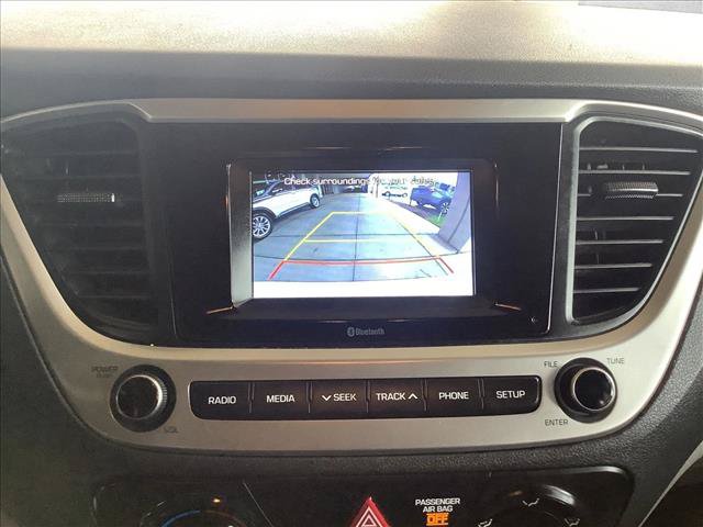 Used 2018 Hyundai Accent SE FWD image 11