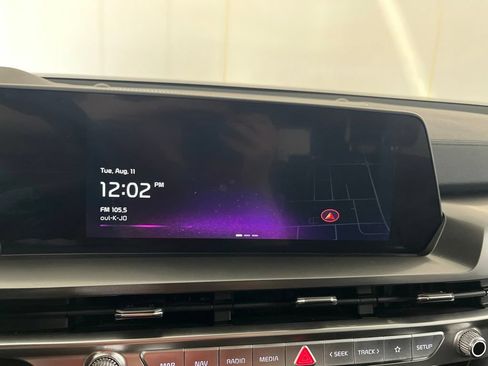 Used 2025 Kia Telluride S FWD image 66