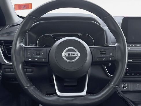 Used 2021 Nissan Rogue SL FWD image 17