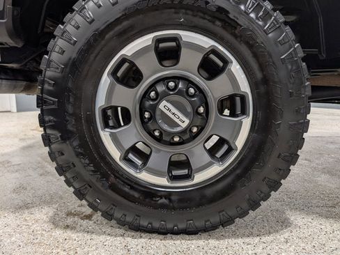 Used 2024 Ford F250 Platinum w/ Tremor Off-Road Package image 14