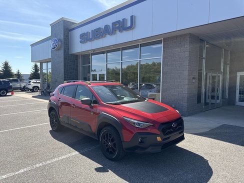 Used 2024 Subaru Crosstrek 2.5i Wilderness w/ Crosstrek Mirror Package AWD/4WD image 1
