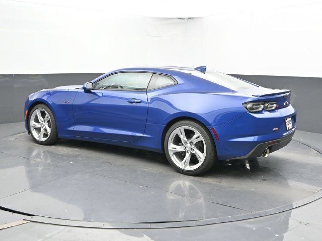 Used 2023 Chevrolet Camaro LT w/ RS Package RWD image 9