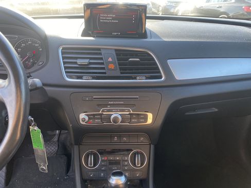 Used 2018 Audi Q3 2.0T Premium image 12