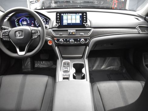 Used 2021 Honda Accord EX image 18