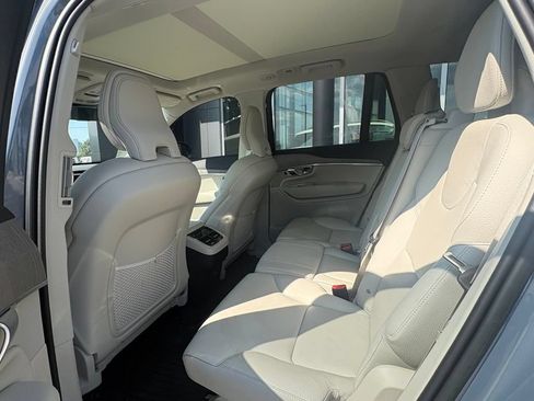 Used 2023 Volvo XC90 B6 Plus w/ Protection Package Premier AWD/4WD image 9