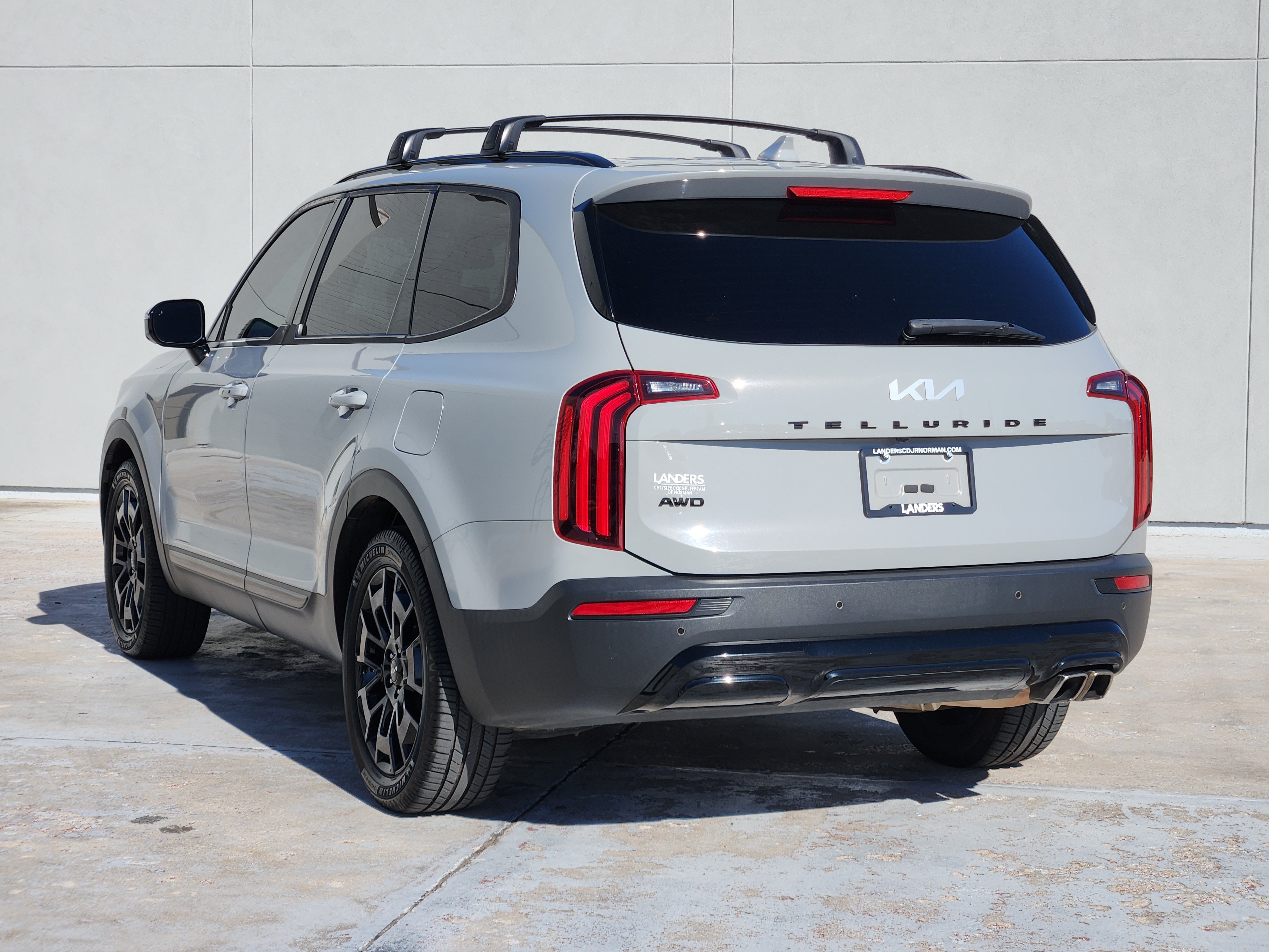 Used 2022 Kia Telluride SX w/ SX Prestige Package AWD/4WD image 6