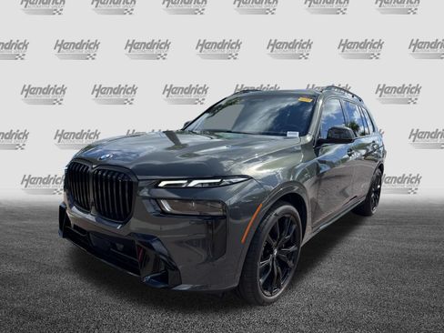 Used 2025 BMW X7 xDrive40i w/ Executive Package AWD/4WD image 5