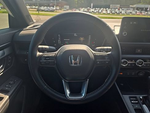 Used 2026 Honda CR-V Sport-L image 4