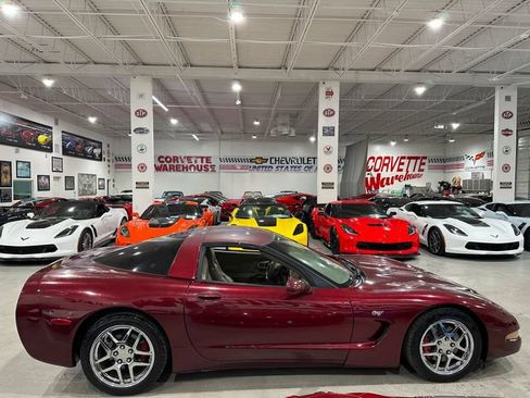 Used 2003 Chevrolet Corvette Coupe w/ Preferred Equipment Group RWD image 6