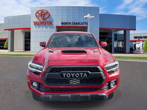Used 2021 Toyota Tacoma TRD Sport image 5