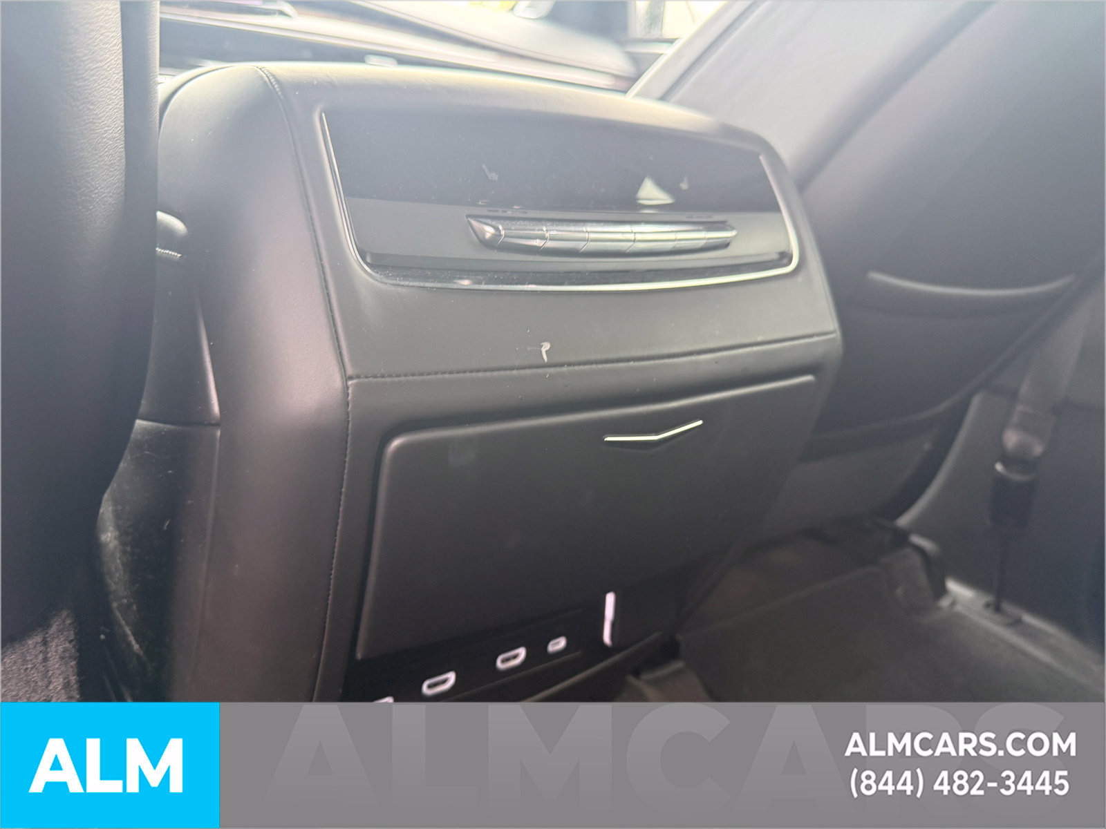 Used 2023 Cadillac Escalade ESV Sport Platinum AWD/4WD image 15