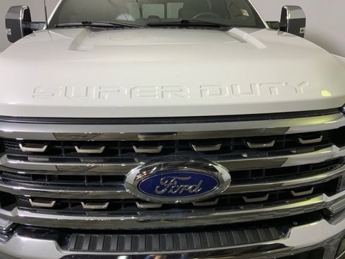 Used 2024 Ford F250 King Ranch w/ Chrome Package image 10