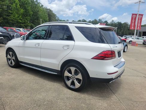 Used 2018 Mercedes-Benz GLE 350 image 3