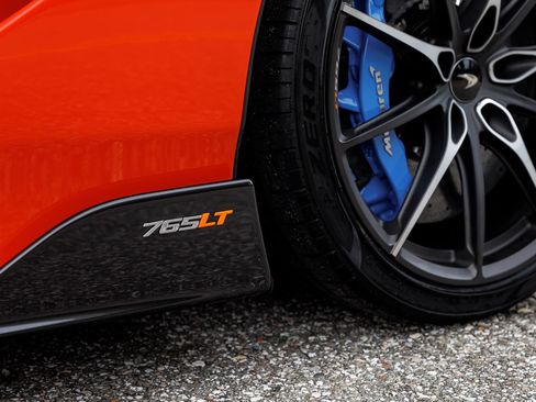 Used 2021 McLaren 765LT RWD image 20