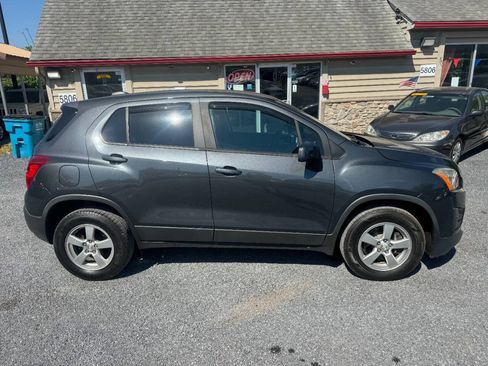 Used 2016 Chevrolet Trax LS AWD/4WD image 8