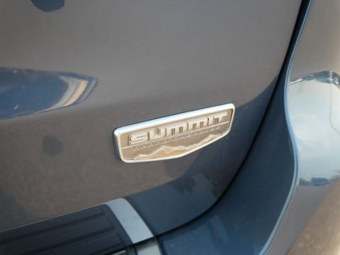 Used 2019 Jeep Grand Cherokee Summit AWD/4WD image 18