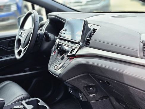 Used 2025 Honda Odyssey Sport-L image 13