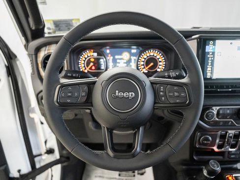New 2026 Jeep Gladiator Overland AWD/4WD image 33