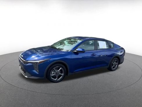 Used 2025 Kia K4 LXS image 15