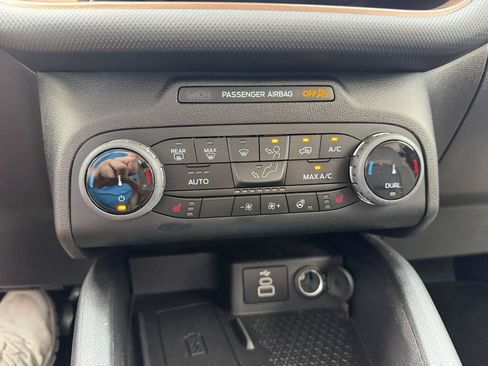 Used 2024 Ford Bronco Sport Outer Banks w/ Tech Package AWD/4WD image 14